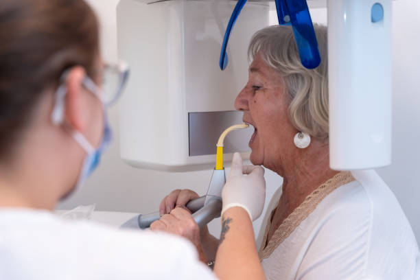Best Weekend Emergency Dentist in Claremont, NH